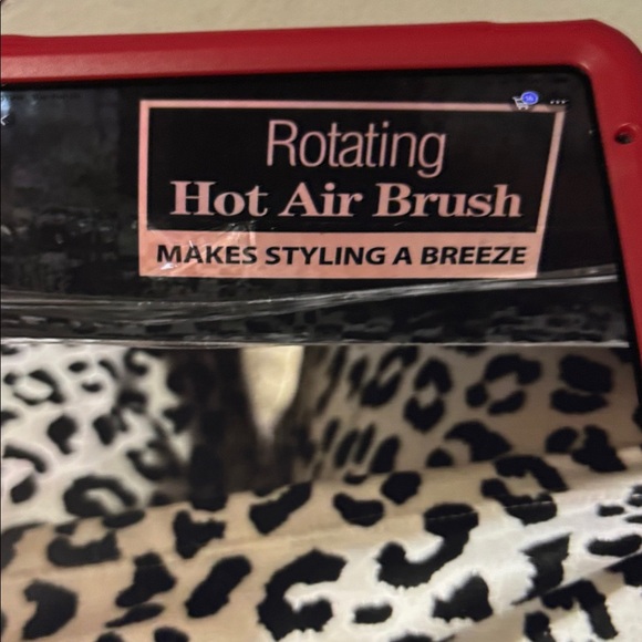 Gold Hair Styling Brush Set - Picture 6 of 10